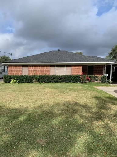 Main picture of 1305 Mitchell St