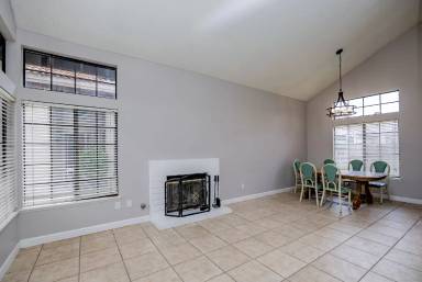 Main picture of 1497 Portrait Rd