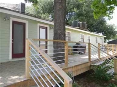 Main picture of 3931 Annunciation St.