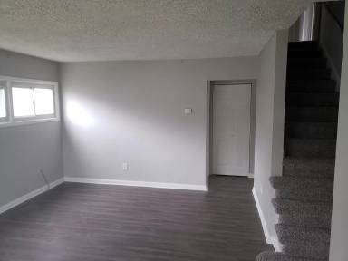 Main picture of 2413 Century Dr