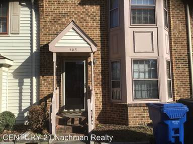 Main picture of 165 Majestic Cir