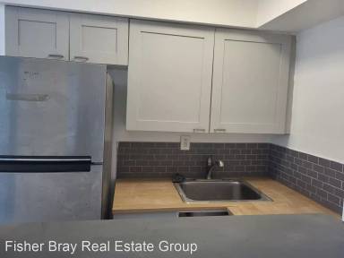 Main picture of 1021 NE 8th Ave
