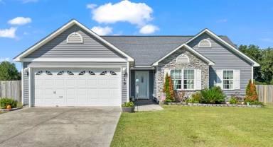 Main picture of 119 Silver Queen Ln