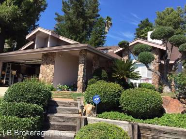 Main picture of 2076 Fuerte Ln