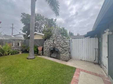 Main picture of 379 Hamilton St