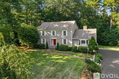 Main picture of 7 Deepwoods Dr
