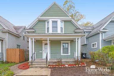 Main picture of 1018 E Wayne St