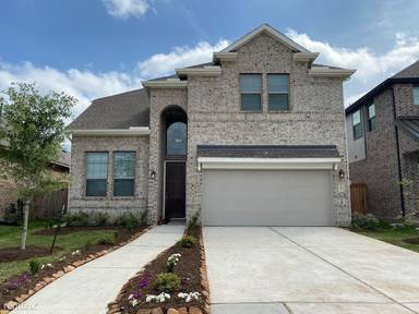 Main picture of 2315 Ironwood Pass Dr