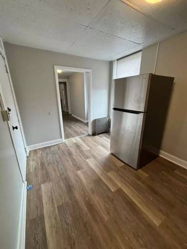 Main picture of 460 Main St