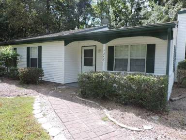 Main picture of 7242 Hopkins Cir