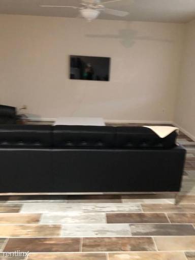 Main picture of 4625 Bayshore Dr