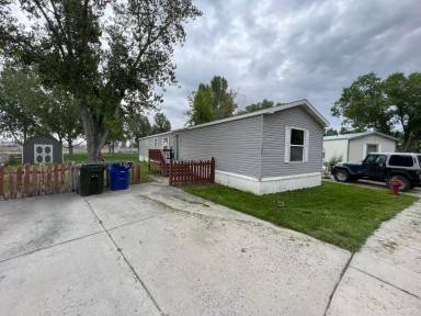 Main picture of 2403 Diamond Dr