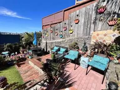 Main picture of 575 Noe St