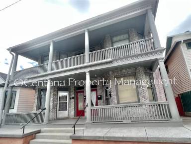Main picture of 942 W Woolman St