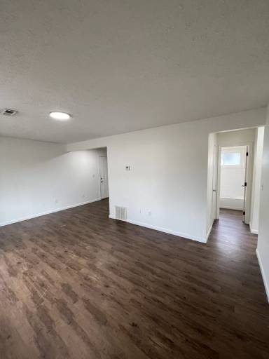 Main picture of 704 Frebis Ave