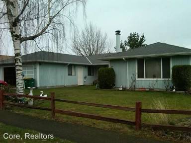 Main picture of 1413 SW 22nd St