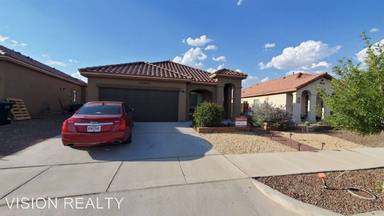 Main picture of 13551 Bradford St