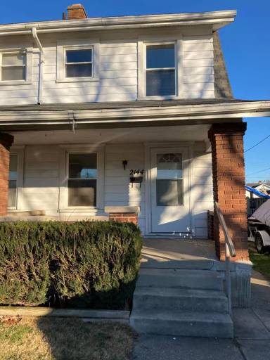Main picture of 2122 Mapleview Ave