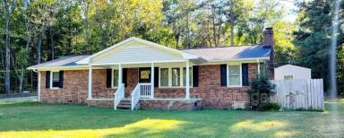 Main picture of 418 Circle Dr