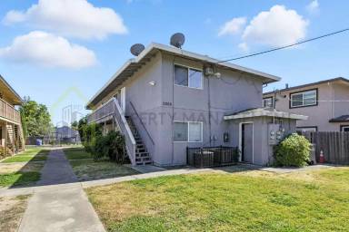 Main picture of 2205 15th Ave
