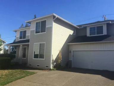 Main picture of 817 202nd Pl SW