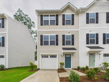 Main picture of 6137 Carrick Bend Ct