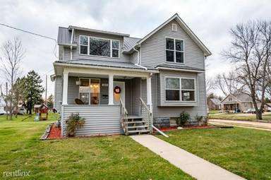 Main picture of 612 S Sycamore St
