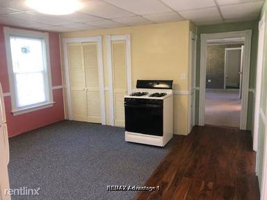 Main picture of 11 Lyman St