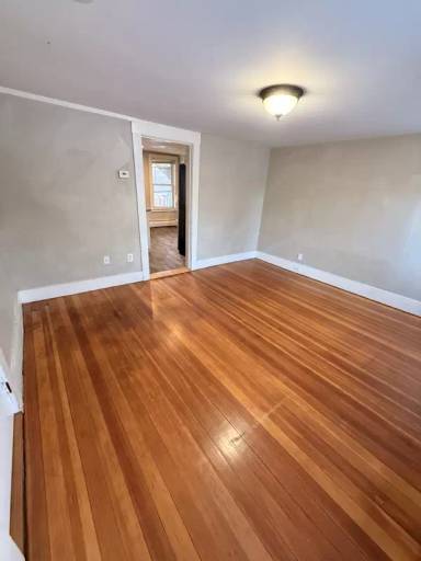Main picture of 187 Beach St