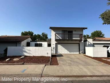 Main picture of 2709 La Palma Dr