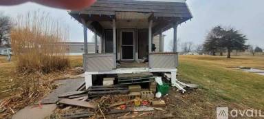 Main picture of 33 Pynes Dr