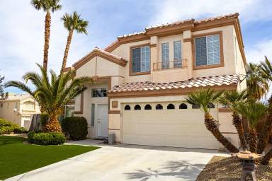 Main picture of 3726 Funston Way