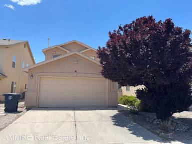 Main picture of 11005 Milky Way St NW