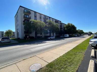 Main picture of 9701 N Dee Rd
