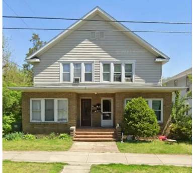 Main picture of 112 N Michigan St