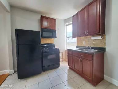 Main picture of 209 New York Ave