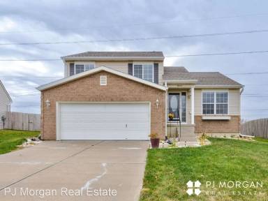 Main picture of 16005 Robin Dr