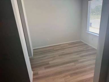 Main picture of 10005 Avendesora Rd