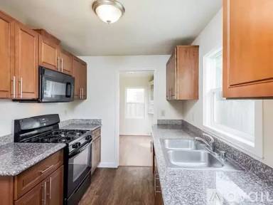 Main picture of 91 14th St