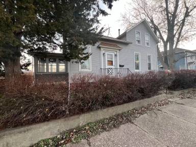 Main picture of 1412 13th Ave