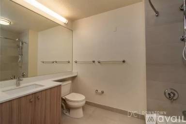 Main picture of 500 N Kingsbury St