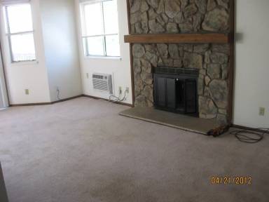 Main picture of 17600 E Loyola Dr