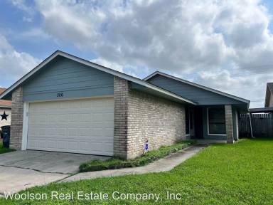 Main picture of 306 Rattan Dr