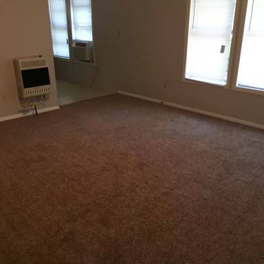 Main picture of 924 N Frisco Ave