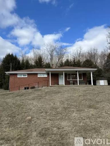 Main picture of 108 Eisele Rd