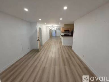 Main picture of 365 Burchett St