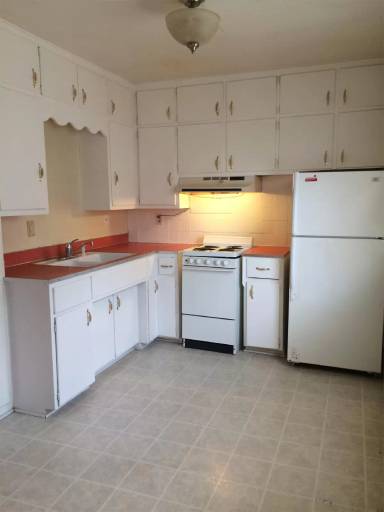 Main picture of 530 1/2 Lime St