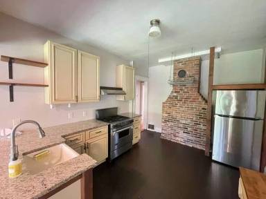 Main picture of 28 Charles St