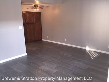Main picture of 858 N Stapley Dr
