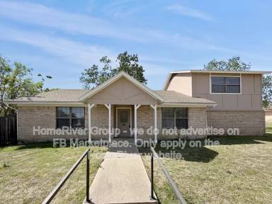Main picture of 2041 Oakbluff Cir